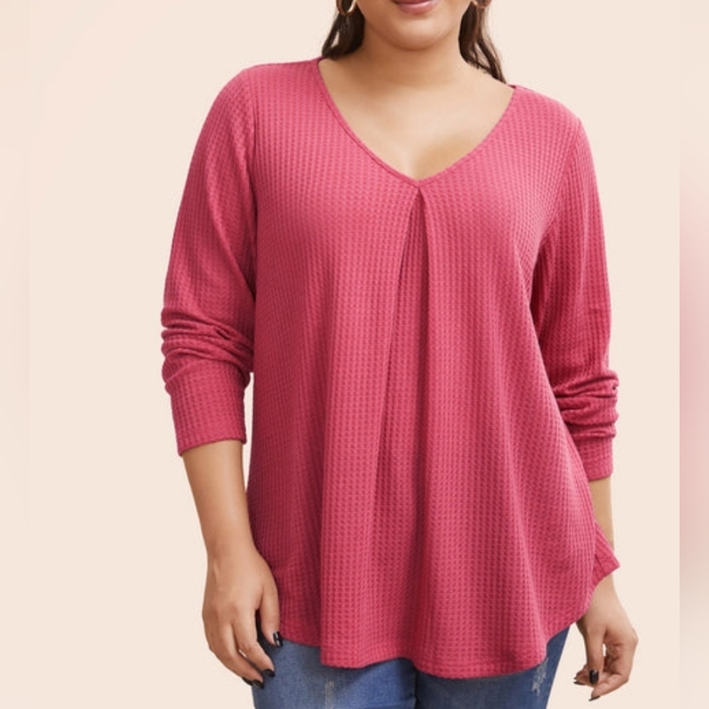 BloomChic Waffle Weave Top 22-24 2X V-Neck Dark Pink
